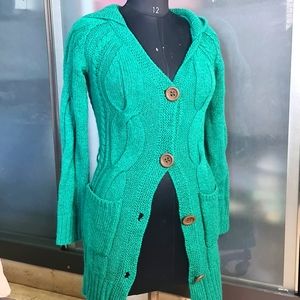Green cardigan shrug sweater